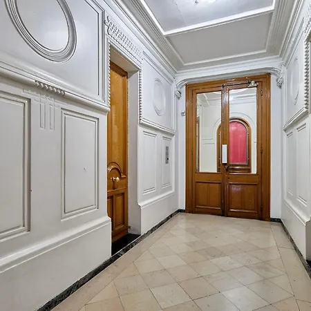 Residense Notre Dame De By Prestige Apartment